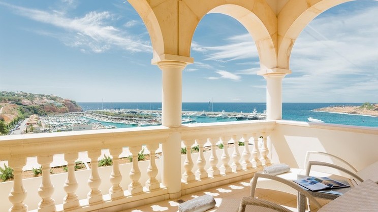 Pure Salt Port Adriano